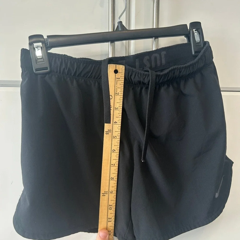 Nike Dri-FIT Running Shorts Womens XS Black Athletic Gym Workout Training 3 Inch